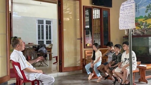 Ông nội ở Thái Bình ra thiết quân luật với 'khối nghỉ hè' khiến ai cũng ôm bụng cười