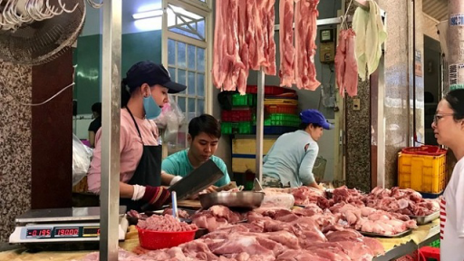 Vụ Công ty C.P. Việt Nam bị 'tố' bán thịt lợn bệnh: Chuyên gia chỉ cách nhận biết thịt lợn sạch