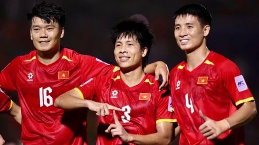 ĐT Việt Nam 'trong cái khó, ló cái khôn'