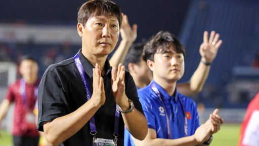 “HLV Kim Sang-sik khiến người Malaysia e sợ hệt như thời của thầy Park”