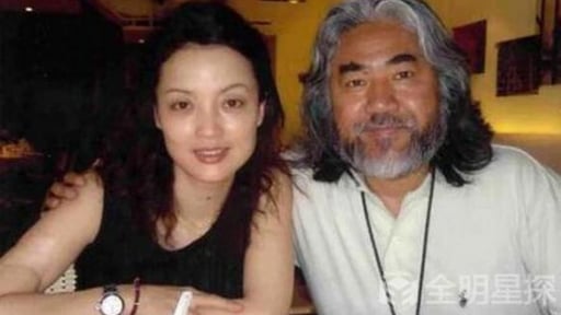Đạo diễn Trương Kỷ Trung kiện vợ cũ