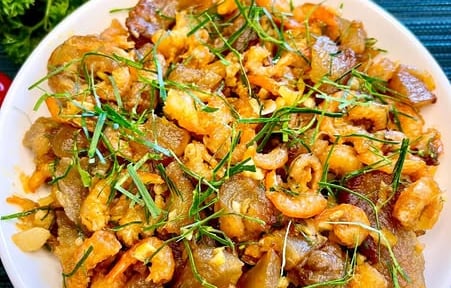 Loại thịt giàu protein, ít chất béo, ăn tươi rất tốt ăn khô lại càng ngon, đem rim với lá chanh cực hấp dẫn