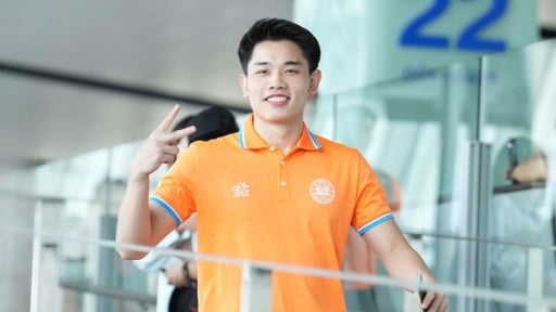 Tin tối (12/6): HLV Kim Sang-sik đón tin vui từ “Nguyễn Xuân Son 2.0”