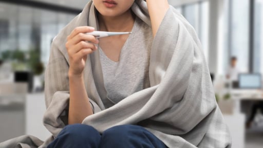 Khi xin nghỉ ốm trở thành biểu hiện của sự yếu đuối