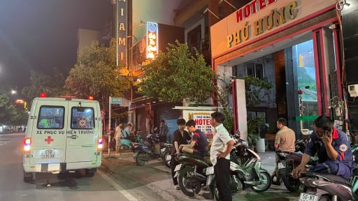 Nghi án chồng sát hại vợ trong khách sạn ở quận Tân Phú