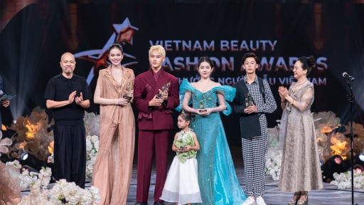 Người mẫu Tuấn Kiệt nhận cú đúp giải thưởng tại Vietnam Beauty Fashion Awards 2025 