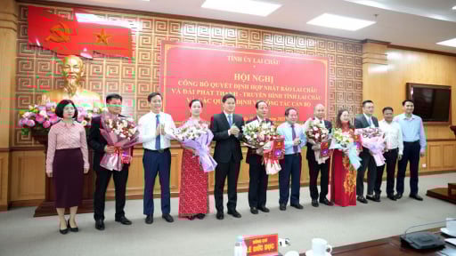 Lai Châu: Quan tâm xây dựng đội ngũ những người làm báo chuyên nghiệp, có bản lĩnh chính trị vững vàng, đạo đức tốt, chuyên môn giỏi 