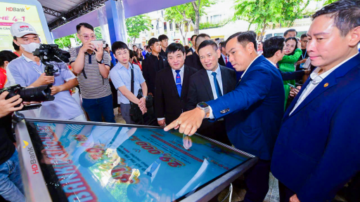 HDBank thúc đẩy tài chính trọn đời bằng hệ sinh thái tài chính số toàn diện