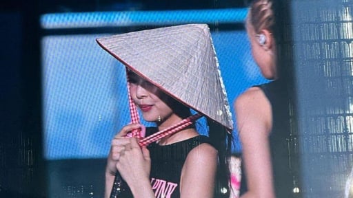 Jennie phản ứng trước thông tin 'lười nhảy'