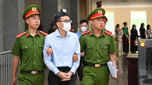 Phạm tội ở khung 15 năm tù chỉ bị phạt 5 năm, ông Lê Hải Trà, cựu Phó tổng giám đốc Hose vẫn xin giảm án trong vụ FLC