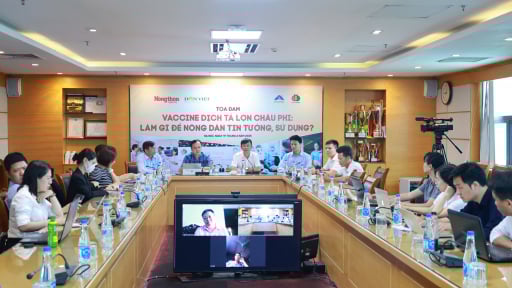 Tọa đàm 'Vaccine dịch tả lợn châu Phi: Làm gì để nông dân tin tưởng, sử dụng?'