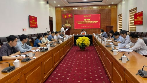 Hội nghị lấy ý kiến vào dự thảo Văn kiện Đại hội Đảng bộ tỉnh Lai Châu lần thứ XV: Trí tuệ và tâm huyết vì một Lai Châu phát triển bền vững