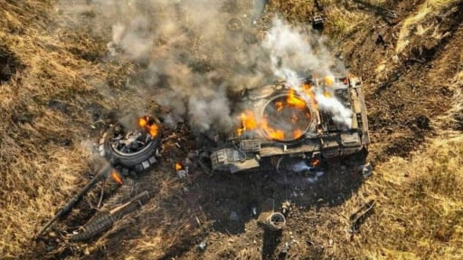 Tử thủ ở 'thị trấn ma' Vovchansk: Ukraine biến sông Vovcha thành 'bức tường thép' chặn đứng các đợt tấn công của Nga