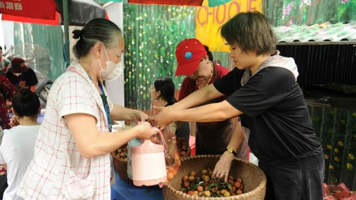 “Bữa Cơm Yêu Thương” số 104: Góp yêu thương, san sẻ nhọc nhằn