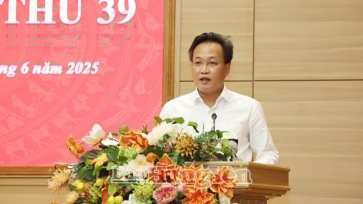 Cận kề ngày sáp nhập tỉnh Thái Bình, Bí thư Tỉnh ủy Hưng Yên cùng chủ hội nghị BCH Đảng bộ tỉnh, thông qua 8 nội dung quan trọng
