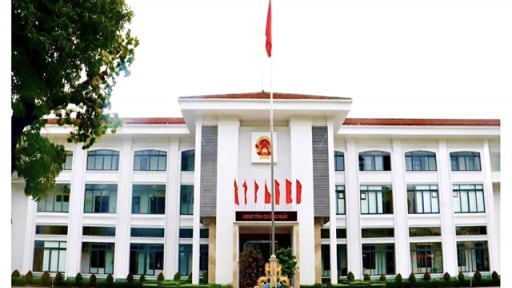 Quảng Ngãi điều động 36 cán bộ lãnh đạo cấp, ngành