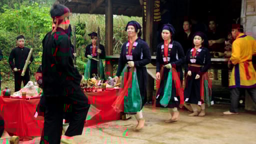 Làm du lịch từ điệu múa Tắc Xình, vùng quê nghèo ở Thái Nguyên vươn xa