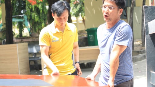 Nhiều xã, phường ở Khánh Hòa khẩn trương gắn bảng tên, bố trí máy móc ở trụ sở mới