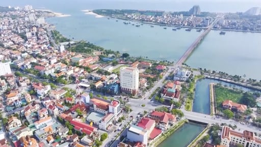 Tỉnh Quảng Bình, Quảng Trị chính thức về 'chung một nhà', thành phố Đồng Hới đã mang dáng dấp của một đô thị biển