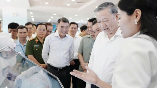 Tổng Bí thư Tô Lâm: Cán bộ phường phải làm cho đến lúc người dân hài lòng, không phải chỉ làm hết trách nhiệm