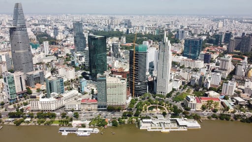 Người dân TP.HCM có thể tăng cơ hội mua nhà nhờ chủ đầu tư căn hộ ngắn hạn 'bán tháo'