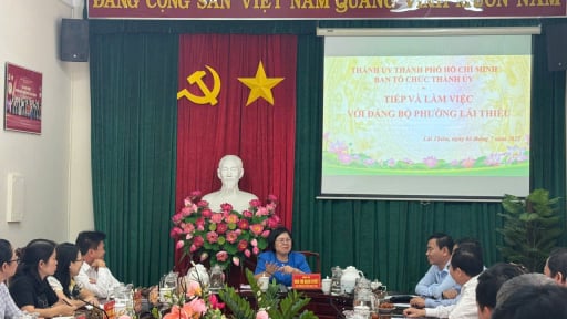 Ban tổ chức Thành uỷ TP.HCM làm việc với phường Lái Thiêu về hoạt động sau sáp nhập
