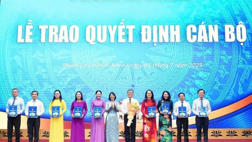 Chi tiết 34 lãnh đạo Sở GDĐT các tỉnh, thành sau sáp nhập: Có 11 giám đốc là nữ