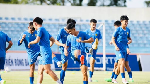 Tin tối (6/7): CLB Quảng Nam “chuyển khẩu”, trở thành đội bóng ngành công an?