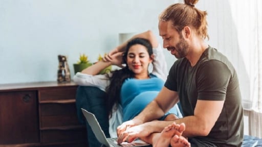Từ tháng 7/2025, vợ sinh con, chồng được nghỉ thai sản bao nhiêu ngày?