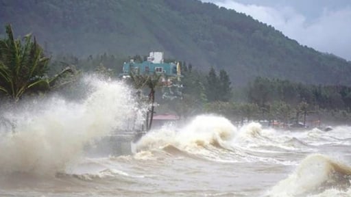 Tin áp thấp nhiệt đới mới nhất: Áp thấp nhiệt đới đang di chuyển rất nhanh, khả năng thành bão, hướng về vịnh Bắc Bộ