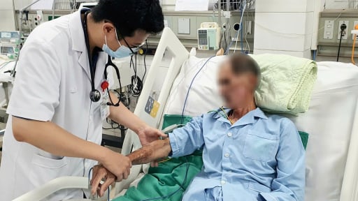 Bộ Y tế chỉ đạo xử lý triệt để ổ dịch sau vụ 6 người nhập viện, 2 người tử vong sau khi ăn tiết canh ở Hưng Yên