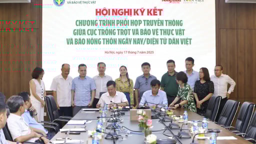 Báo NTNN/Dân Việt “bắt tay” Cục Trồng trọt và Bảo vệ thực vật truyền thông 13 đề án trọng điểm