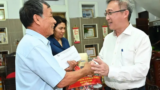 Đoàn công tác Thành ủy TPHCM làm việc BTV Đảng ủy các xã Cần Giờ, Bình Khánh, An Thới Đông sau sáp nhập