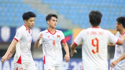 Trung vệ Hiểu Minh lập cú đúp, U23 Việt Nam đại thắng U23 Lào