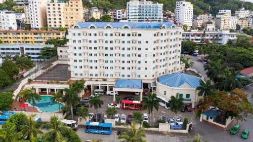 Hàng chục khách sạn ở Hạ Long đăng ký hỗ trợ chỗ ở miễn phí cho gia đình nạn nhân vụ lật tàu du lịch