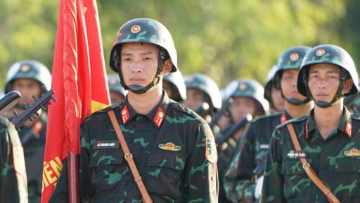 Chiến sĩ trẻ Quân đoàn 34 “vượt nắng, thắng mưa” trên thao trường nhiệm vụ A80