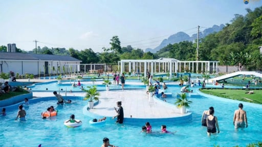 Cách Hà Nội gần 2 giờ xe ô tô, nơi này của tỉnh Phú Thọ mới có thứ nước gì khiến dân tình ví là 'vàng trắng'?