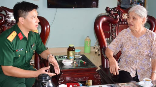 Bài dự thi 'Việt Nam trong tôi”: Chuyện về nữ tướng đầu tiên của QĐND Việt Nam và người du kích trong bài thơ nổi tiếng