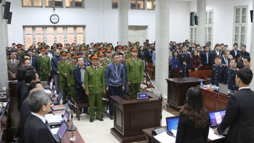 Gia đình ông Đinh La Thăng không nhờ ai viết bài, đăng tin kêu gọi đặc xá