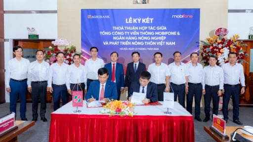 Agribank và MobiFone hợp tác tạo giá trị mới, thúc đẩy tài chính toàn diện và chuyển đổi số quốc gia