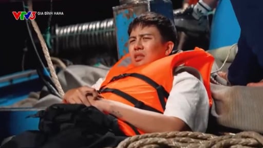 Duy Khánh và Bùi Công Nam bị 'quật ngã' tại Gia đình Haha