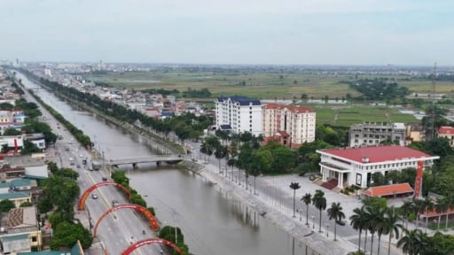 Xã mới này ở tỉnh Hưng Yên, sau sáp nhập Thái Bình, chính quyền lập biên bản một trường hợp lấn chiếm đất đai