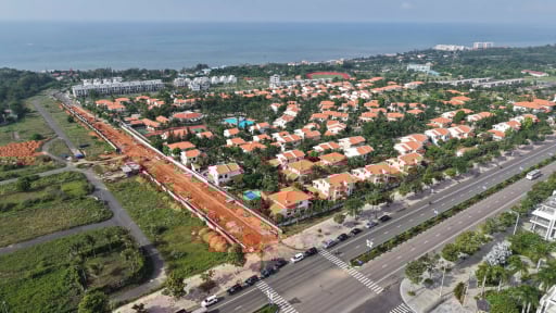 Chủ tịch tỉnh Lâm Đồng khảo sát, tháo gỡ vướng mắc dự án của Công ty CP Rạng Đông và những dự án quan trọng ven biển