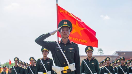Bí quyết đứng nghiêm trong 270 phút của những chiến sĩ trẻ Quân khu 3 sẵn sàng cho nhiệm vụ A80