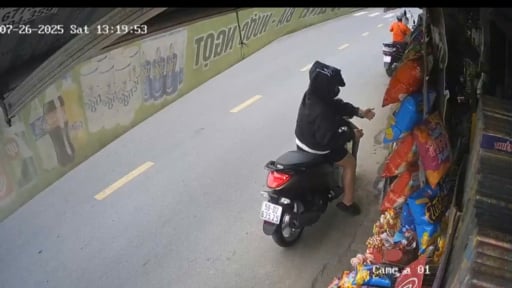Chủ tiệm tạp hóa ở TP.HCM 'ngậm đắng' mất hơn 1 triệu đồng tiền bia