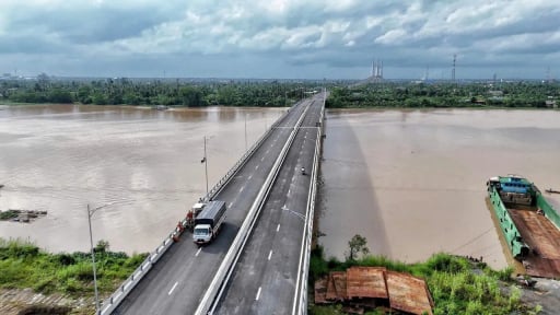 Tỉnh Vĩnh Long (mới) kết nối với tỉnh Đồng Tháp (mới) qua sông Tiền bằng cây cầu hoành tráng này đây