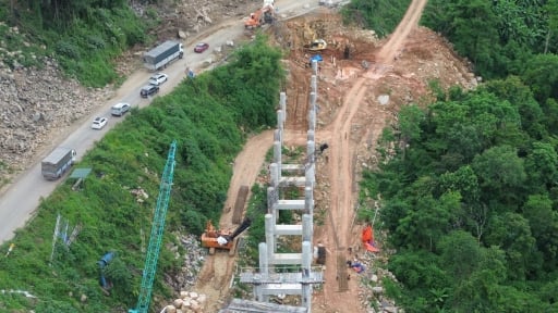 Sau văn bản của Bộ Xây dựng, tỉnh Lâm Đồng kiểm tra tiến độ bàn giao mặt bằng, thi công dự án nâng cấp Quốc lộ 28B

