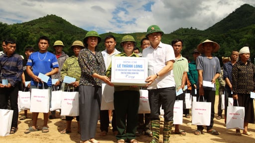 Phó Thủ tướng Lê Thành Long kiểm tra, chỉ đạo công tác khắc phục hậu quả mưa lũ tại Sơn La
