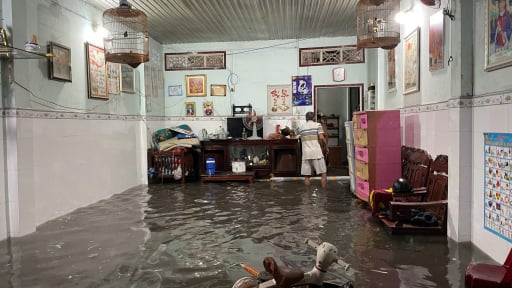 
Mưa lớn gây ngập ở TP.HCM, chính quyền tìm giải pháp tổng thể