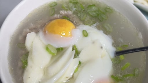 Loại củ mọc hoang lại là thần dược tự nhiên, giúp bổ ngũ tạng, mạnh gân xương, nấu canh thịt ngon ngọt